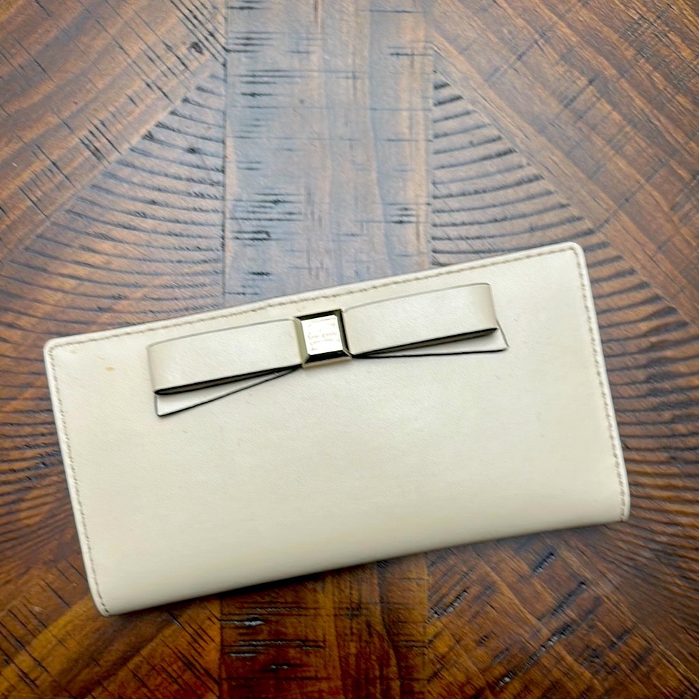 Kate Spade Cream Textured Leather Wallet